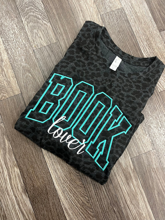 Book Lover Black Leopard Tshirt