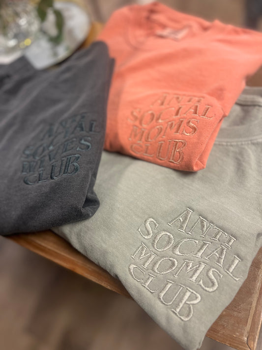 Antisocial Moms Club Tshirt