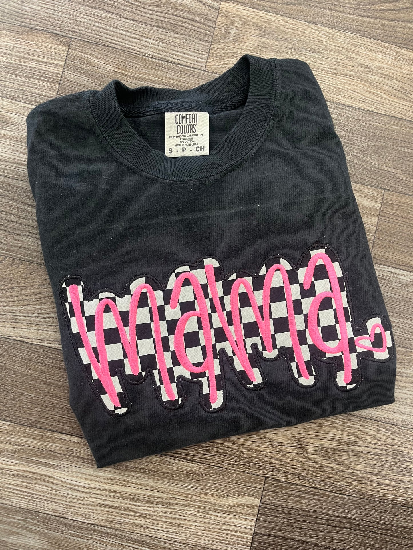Checkered Applique Mama Tshirt