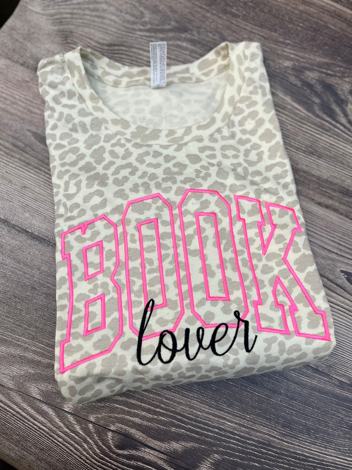 Book Lover Cream Leopard Tshirt